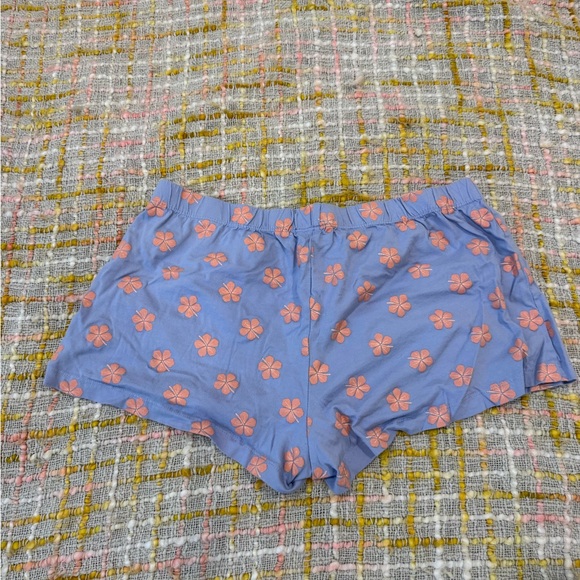 Primark Blue and Pink Floral Women's Shorts - Picture 2 of 4